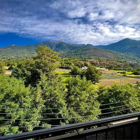 La Casa Di Patty Duplex A 5 Minuti Da Con Parcheggio Privato Aosta