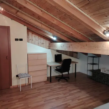 Апартаменты La Casa Di Patty Duplex A 5 Minuti Da Con Parcheggio Privato *