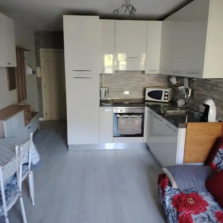 La Casa Di Patty Duplex A 5 Minuti Da Con Parcheggio Privato * Aosta